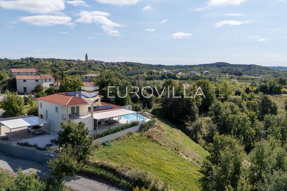 Casa In vendita - Istarska Karojba