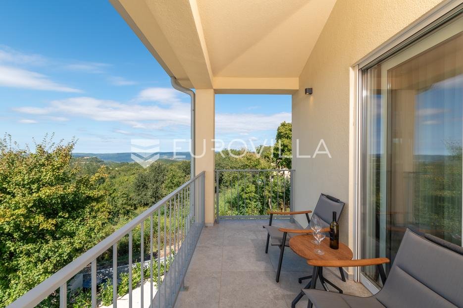 Casa In vendita - Istarska Karojba