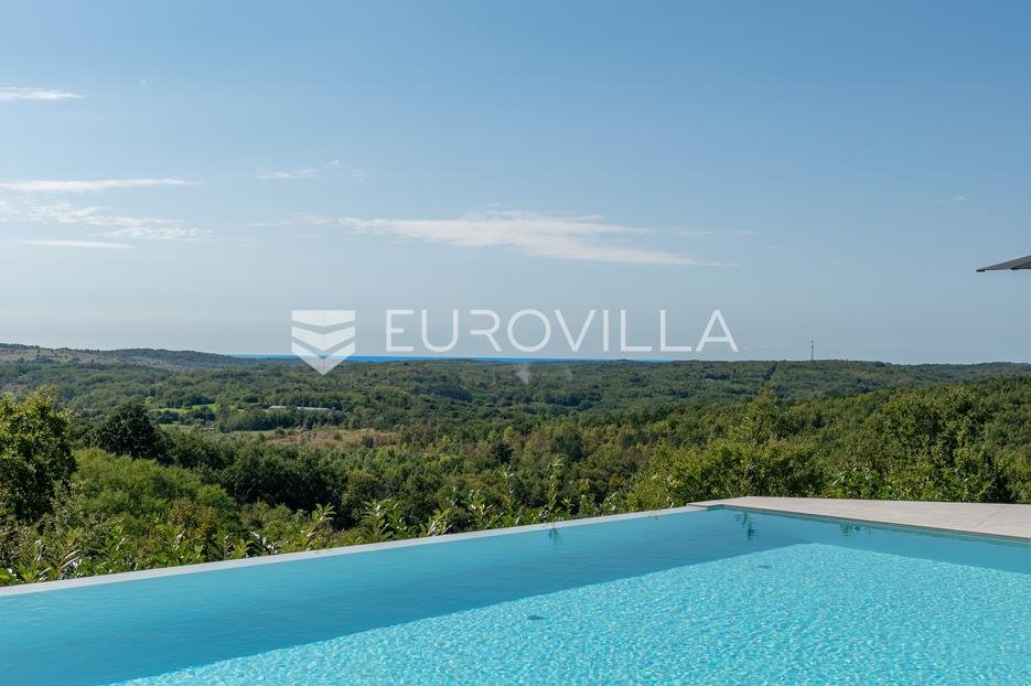 Casa In vendita - Istarska Karojba