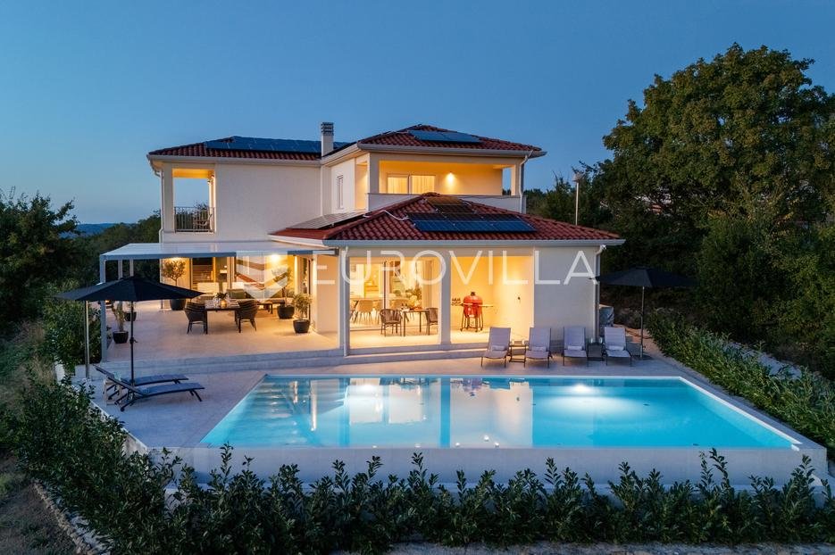 Casa In vendita - Istarska Karojba