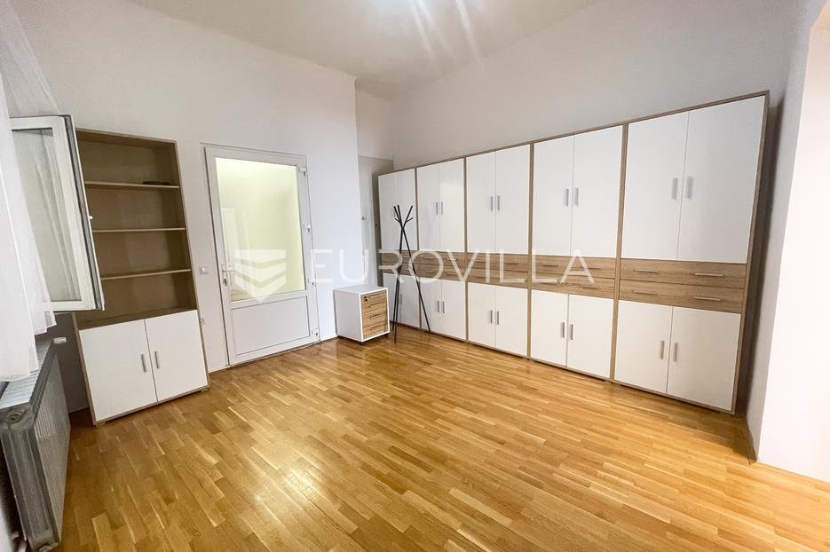 Poslovni prostor Za najam - Osječko-baranjska Osijek