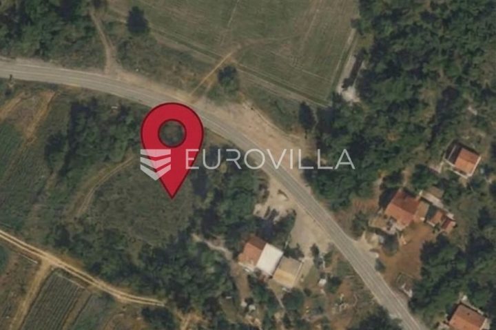 Zemljište na prodaju 5600 m² – Putniković