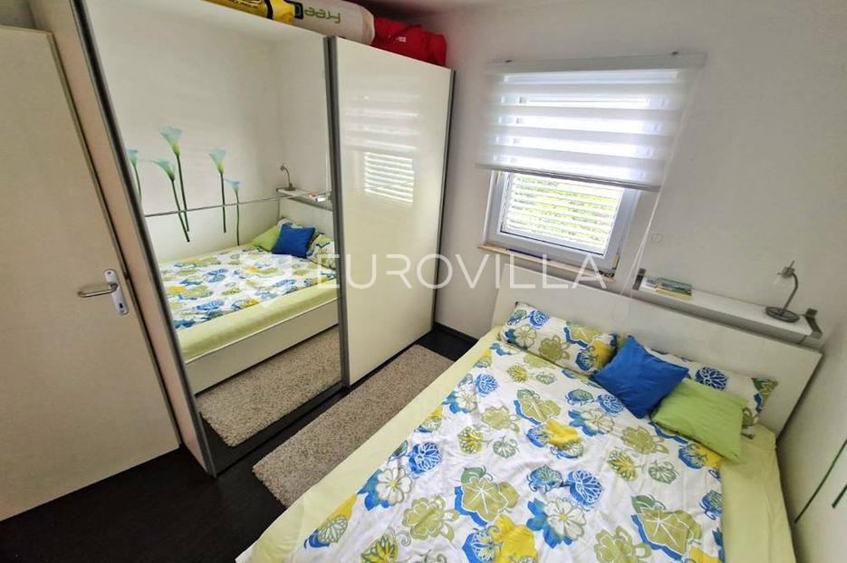 House For sale -  Vir