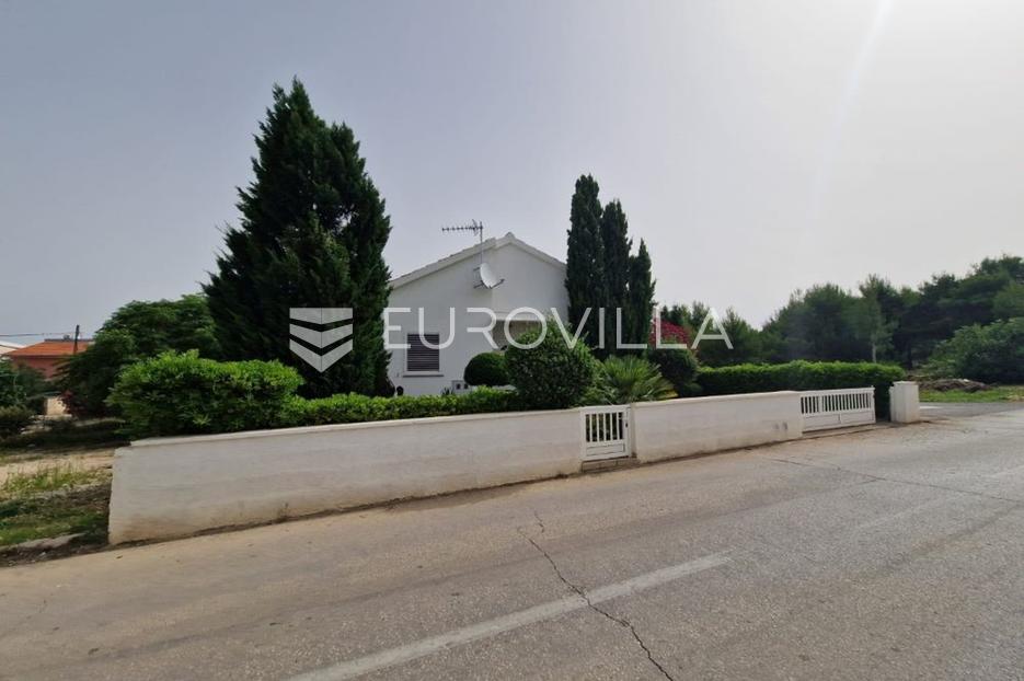 House For sale -  Vir