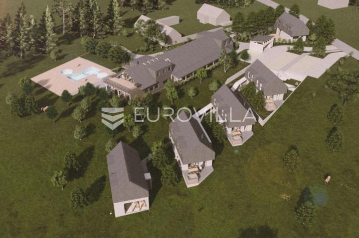 Grundstück zu verkaufen 31000 m² – Brajdić Selo