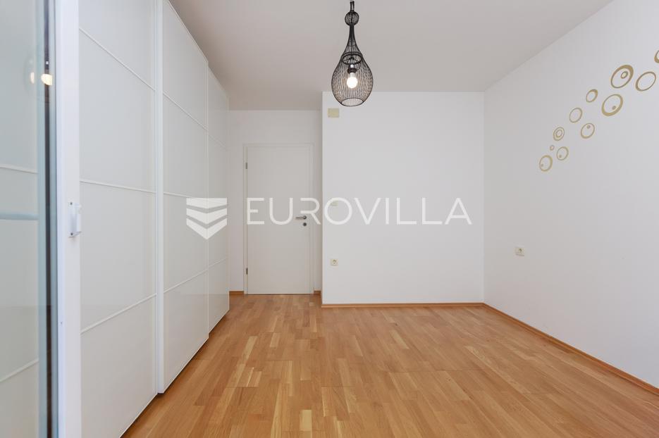 Appartement À vendre -  Rijeka