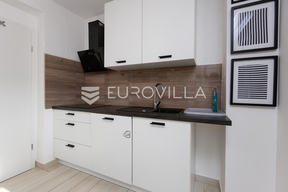 Appartement À vendre -  Rijeka