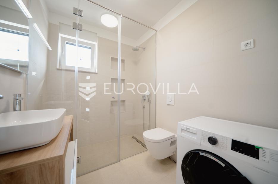Kuća Na prodaju -  Privlaka