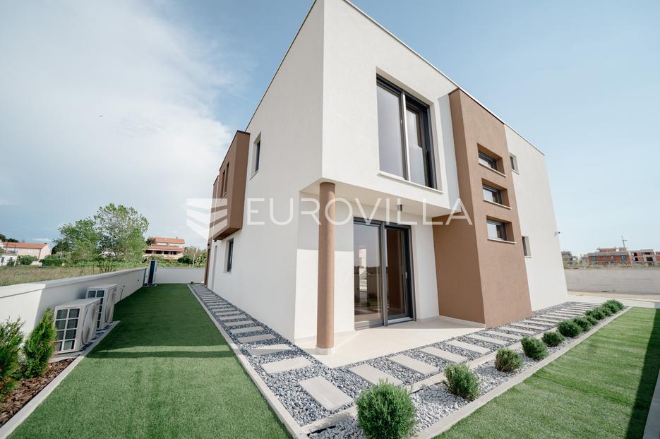 Kuća Na prodaju -  Privlaka