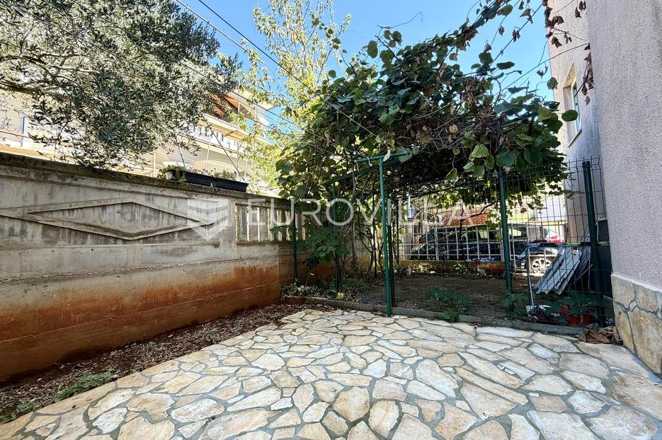 Flat For sale - Istarska Pula