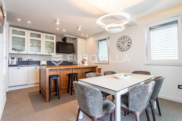 Appartamento In vendita - Splitsko-dalmatinska Split - foto 5/29