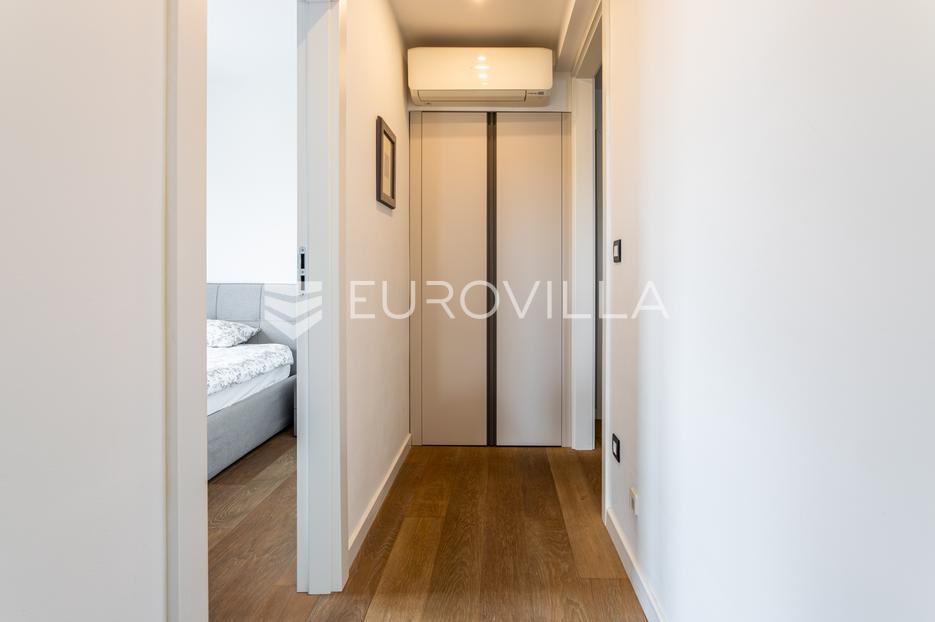 Appartamento In vendita -  Split