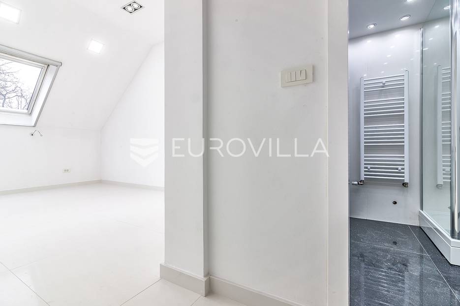 Dům Na prodej - Grad Zagreb Gornji Grad - Medveščak