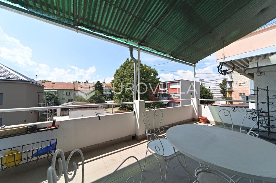 Appartement À vendre -  Osijek