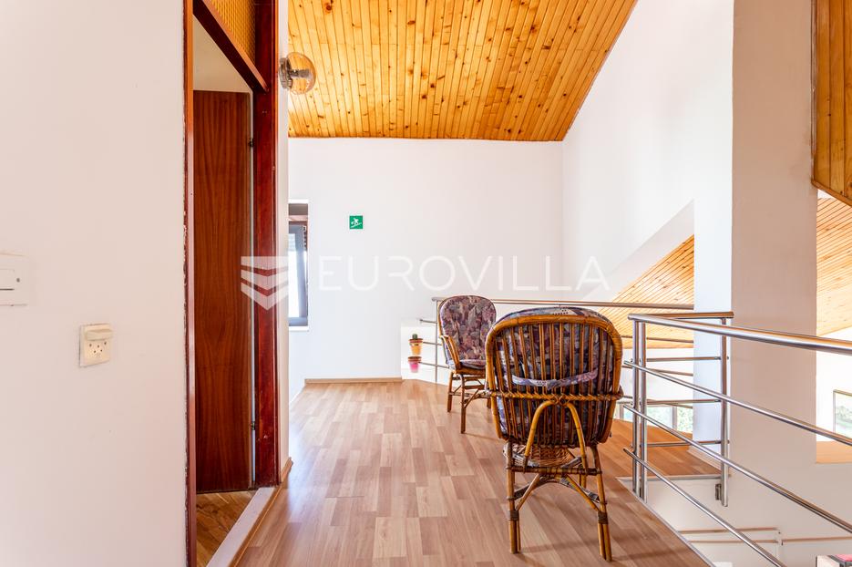Haus Zu verkaufen - Splitsko-dalmatinska Trogir