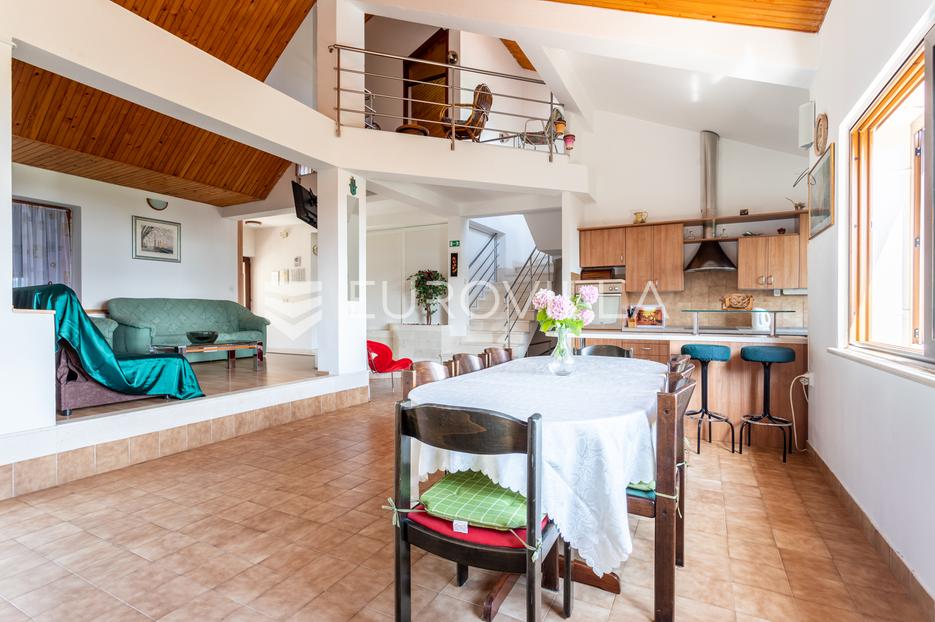 Haus Zu verkaufen - Splitsko-dalmatinska Trogir