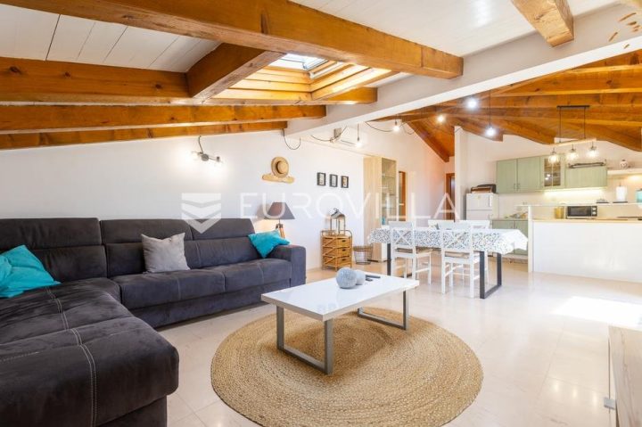 Apartmán na predaj 87 m² – Ližnjan