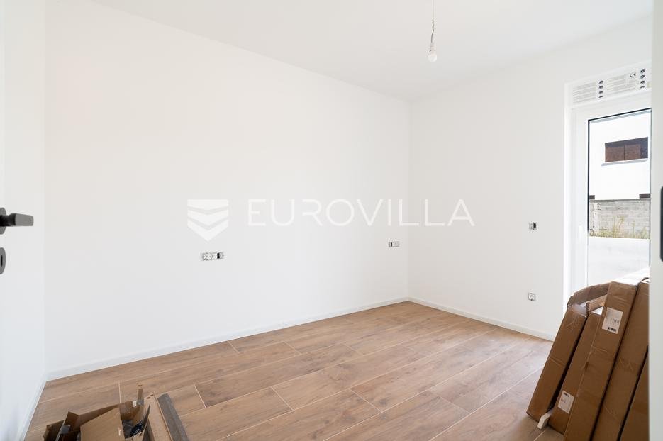 Flat For sale - Zadarska Nin