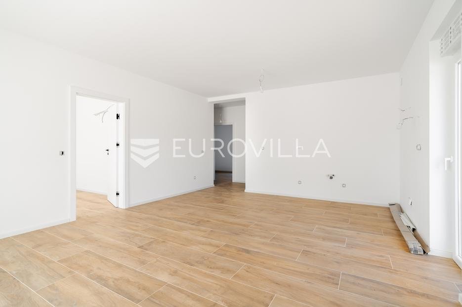 Flat For sale - Zadarska Nin