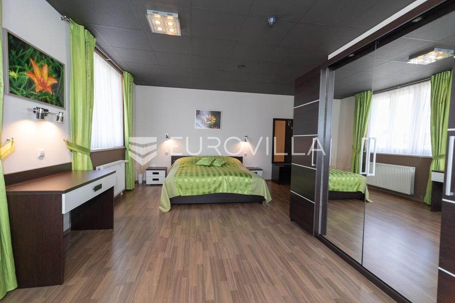 Maison À vendre - Primorsko-goranska Ravna Gora