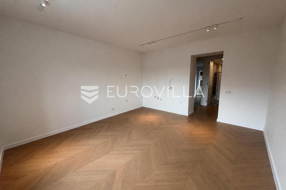 Flat For sale -  Donji Grad