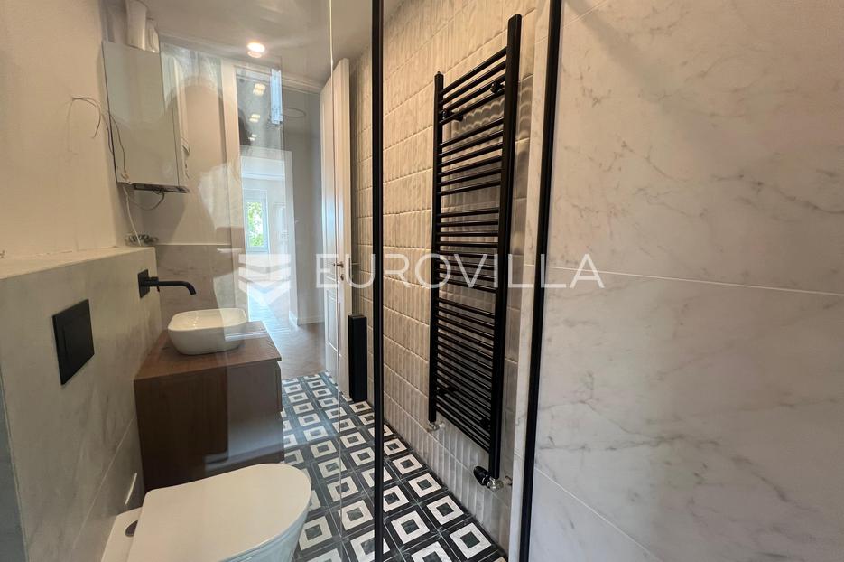 Flat For sale -  Donji Grad
