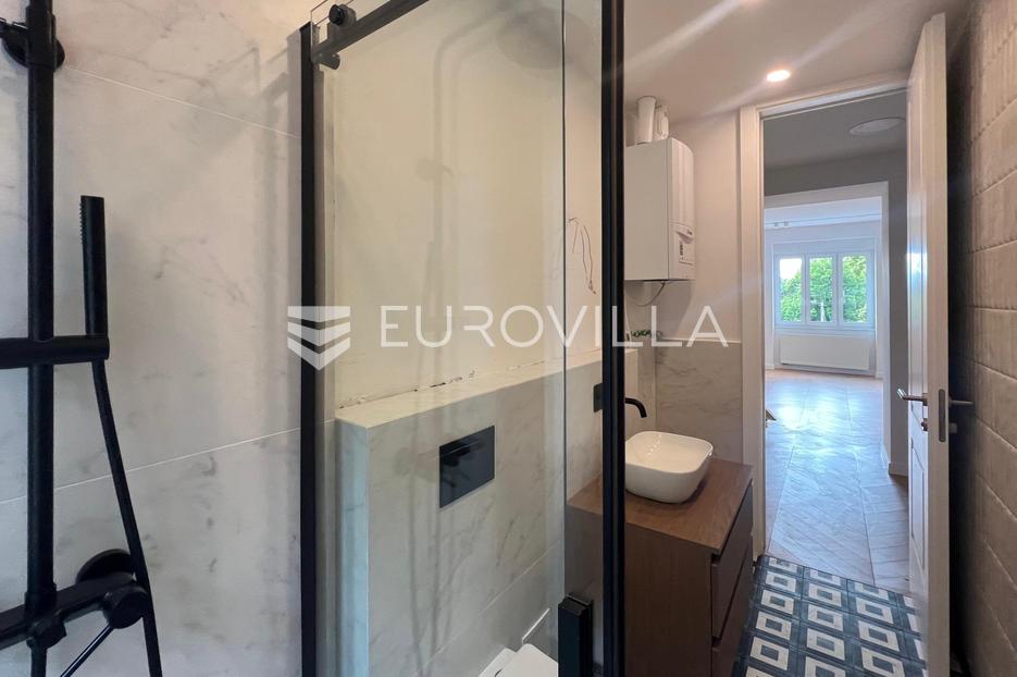 Flat For sale -  Donji Grad