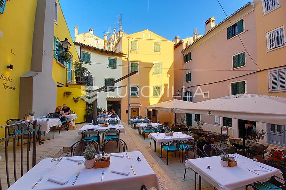 Locaux commerciaux À vendre -  Rovinj