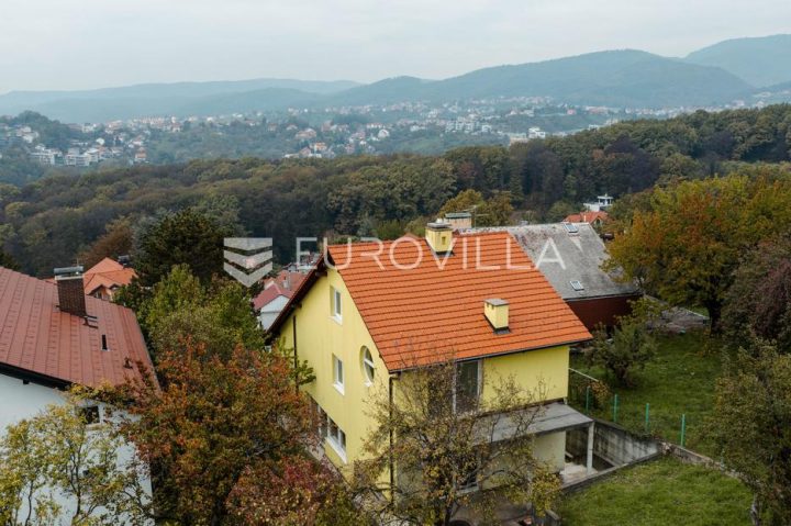 Casa in vendita 391 m² – Vrhovec