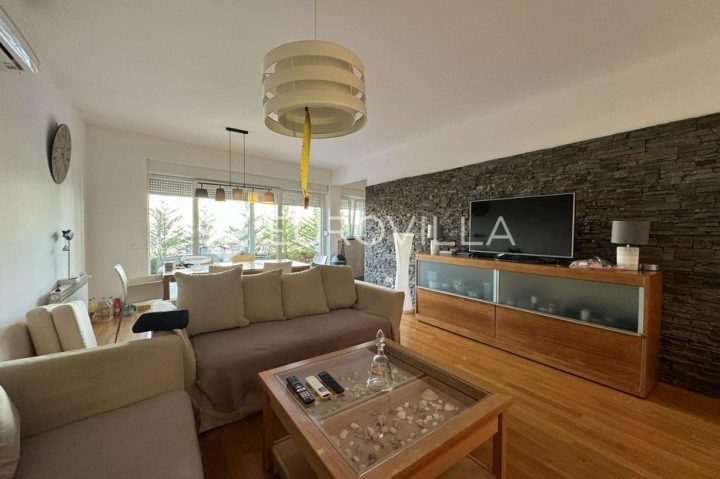 Appartamento in vendita 117 m² – Peroj