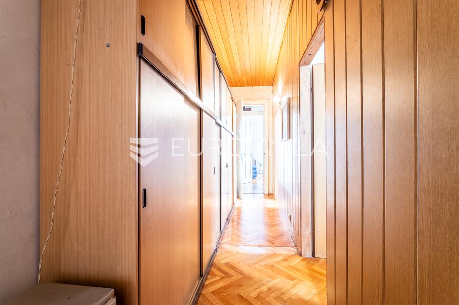 Apartment Zu verkaufen -  Split