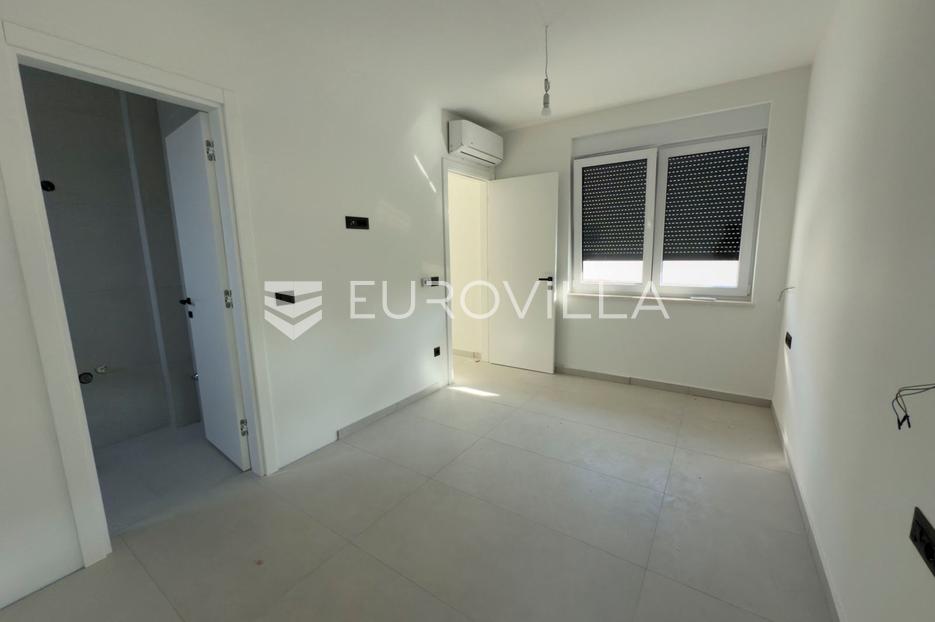 Apartmán Na predaj -  Zadar - Okolica