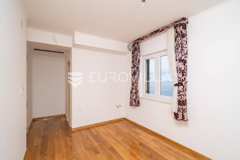 Hotel Na prodaju -  Župa Dubrovačka