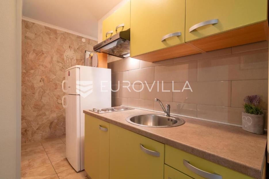 House For sale - Zadarska Pag