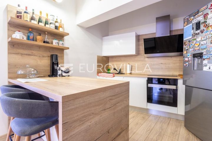 Maison à vendre 332 m² – Kaštel Sućurac