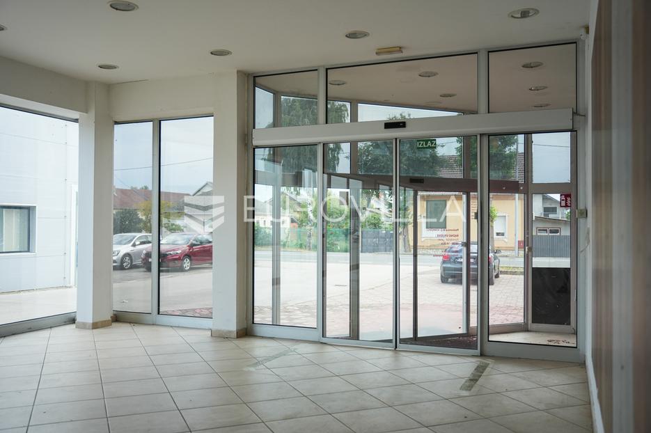 Commerciale In vendita - Vukovarsko-srijemska Vinkovci