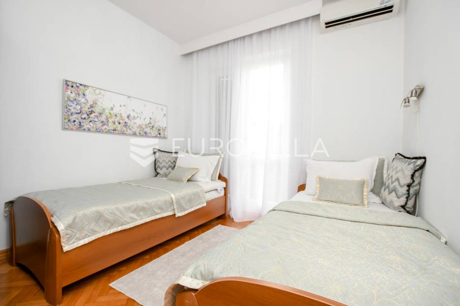 Haus Zu verkaufen - Istarska Umag