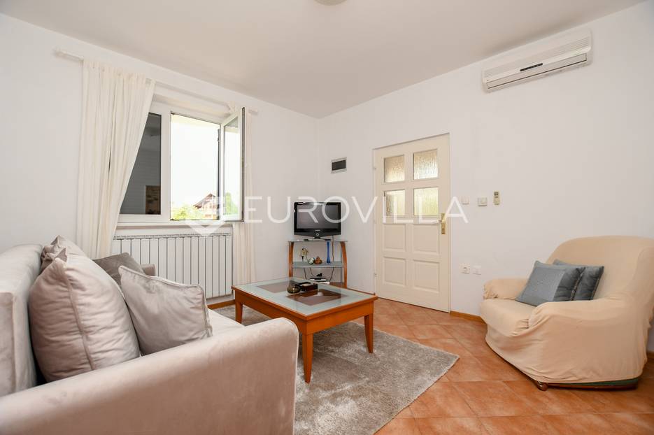 Haus Zu verkaufen - Istarska Umag