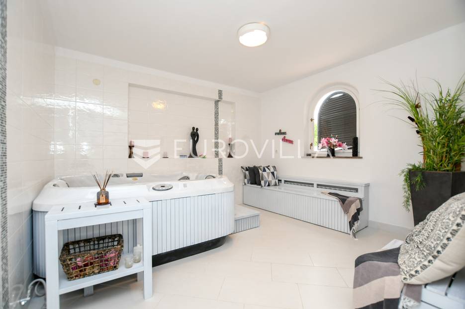 Haus Zu verkaufen - Istarska Umag