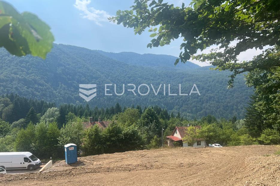 Parcela Na predaj Brod na Kupi