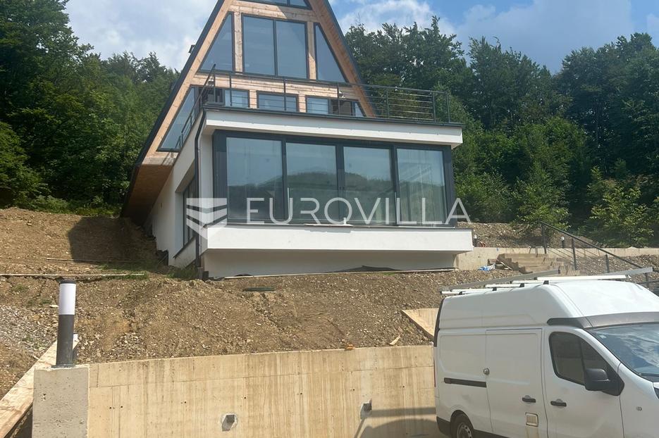 Parcela Naprodaj - Primorsko-goranska Delnice