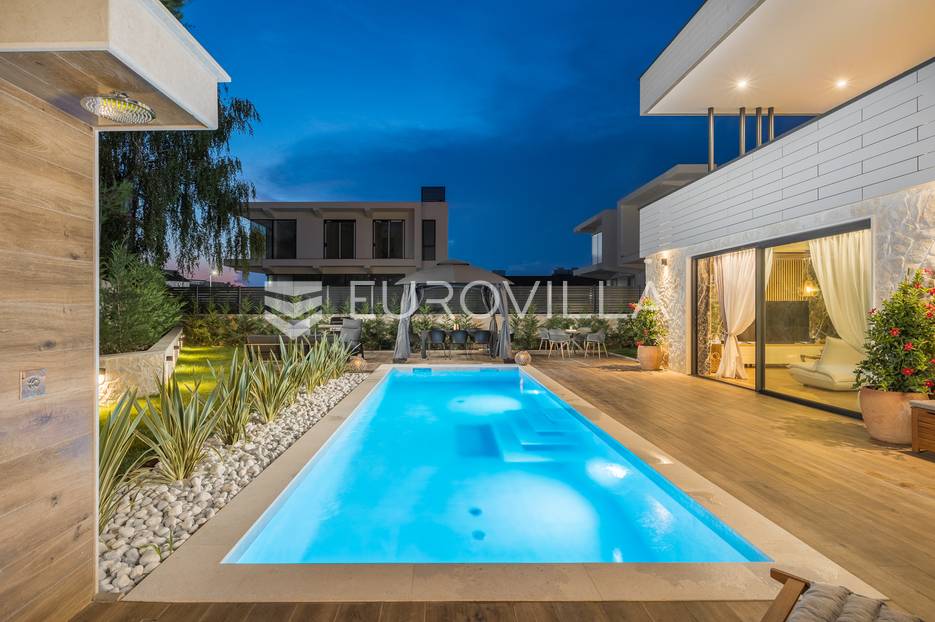 Casa In vendita -  Funtana