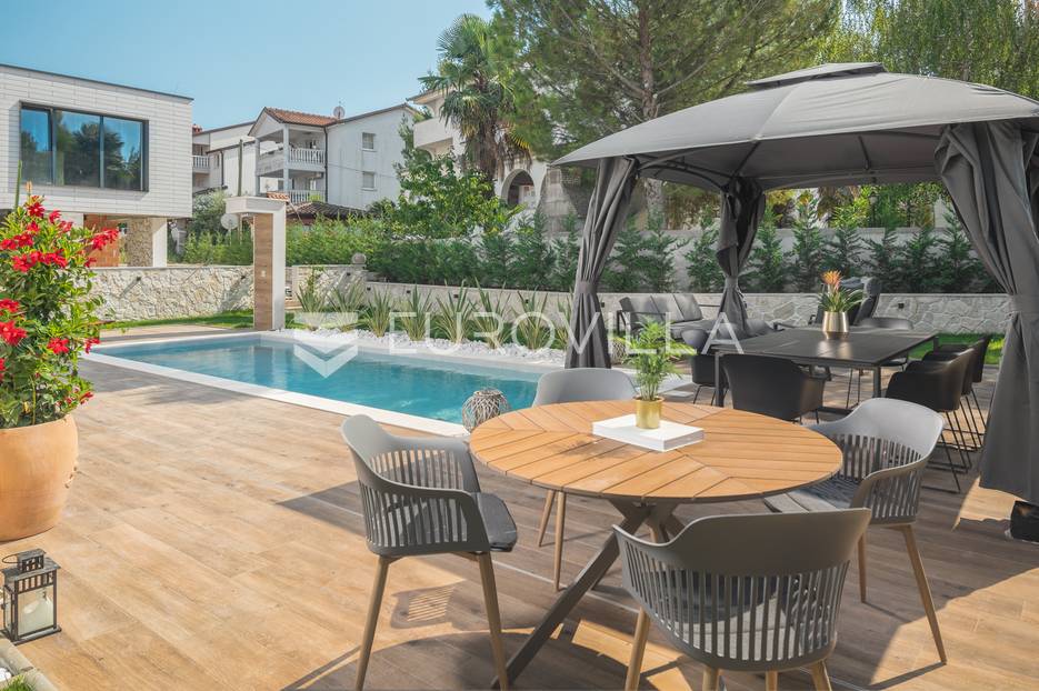 Casa In vendita -  Funtana