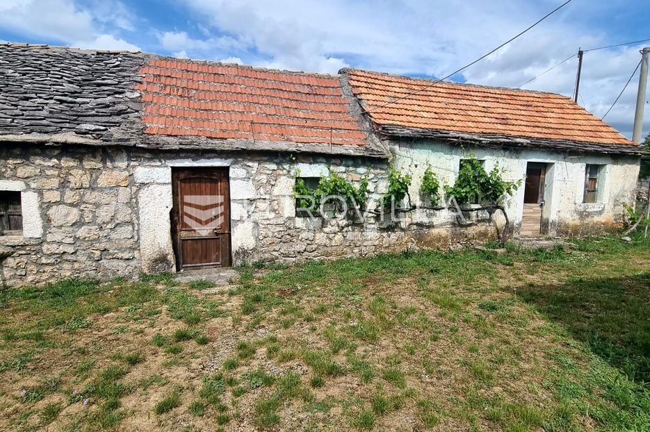Grundstück Zu verkaufen - Šibensko-kninska Drniš