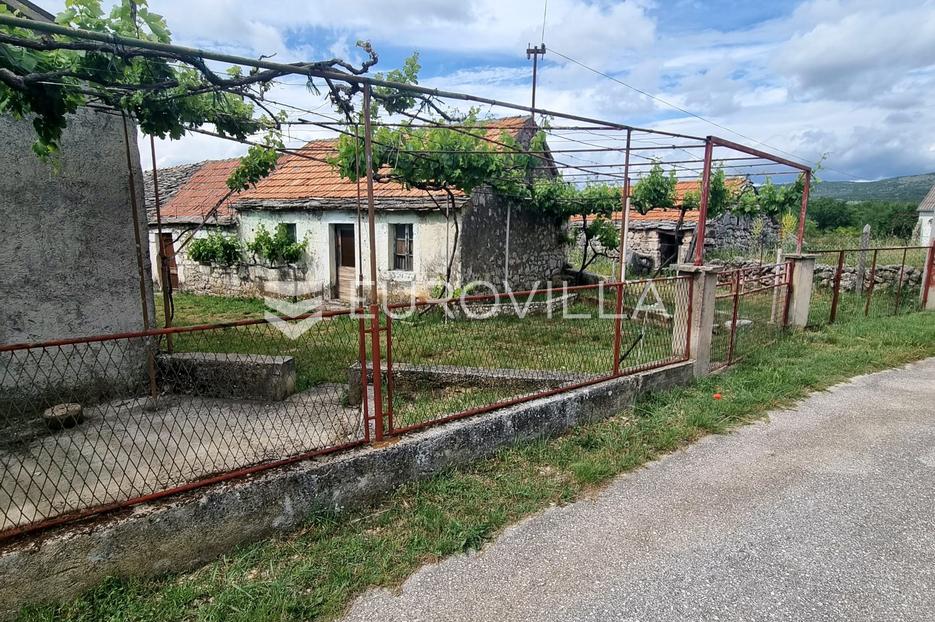 Grundstück Zu verkaufen - Šibensko-kninska Drniš