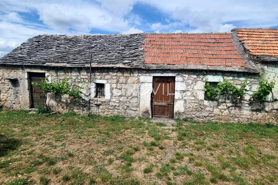 Grundstück Zu verkaufen - Šibensko-kninska Drniš