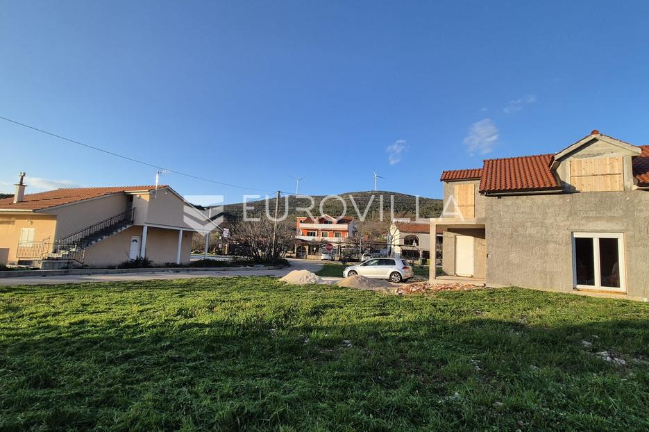 House For sale - šibenik - Okolica - foto 3/13