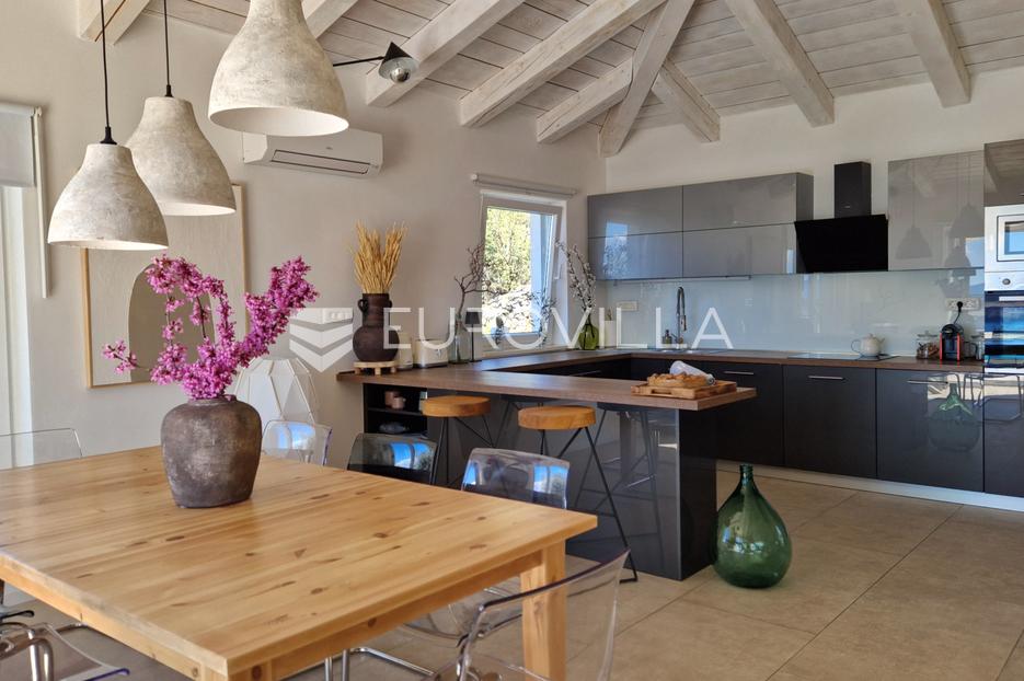 Hiša Na predaj -  Crikvenica