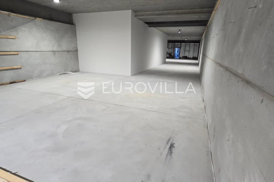 Locaux commerciaux À vendre - Zagrebačka Ivanić-Grad