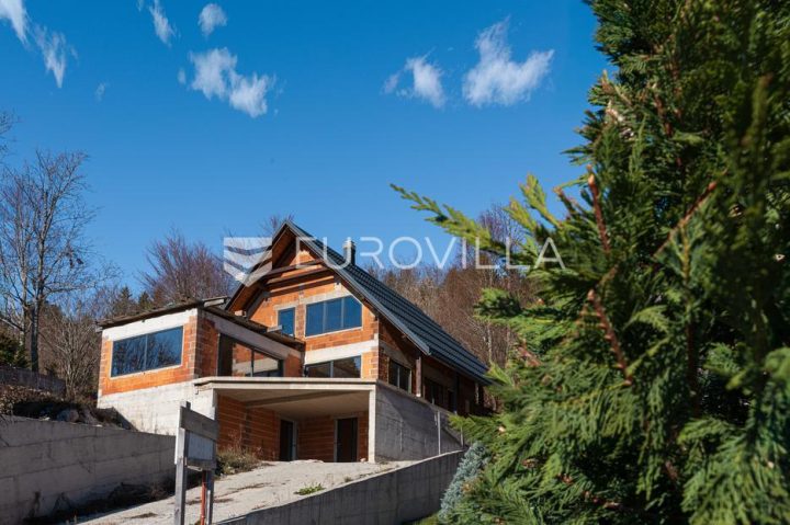 House for sale 335 m² – Mrkopalj